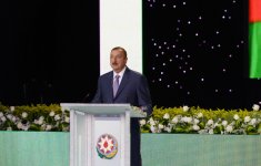 Prezident İlham Əliyev: Azərbaycanda çox güclü və mehriban idman ailəsi var (FOTO)