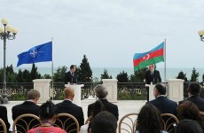 Prezident İlham Əliyev: Azərbaycan NATO-nun çox etibarlı tərəfdaşıdır (FOTO)
