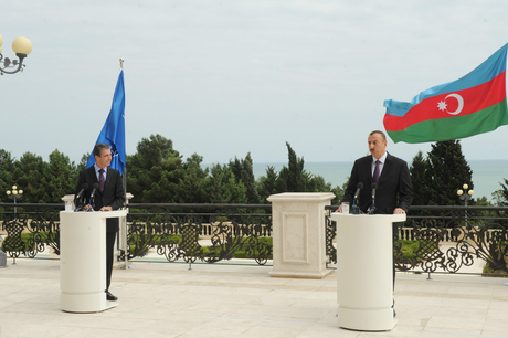 Prezident İlham Əliyev: Azərbaycan NATO-nun çox etibarlı tərəfdaşıdır (FOTO)