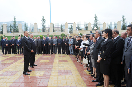 Prezident İlham Əliyev: Dağlıq Qarabağ problermi ancaq Azərbaycanın ərazi bütövlüyü çərçivəsində öz həllini tapa bilər (FOTO)
