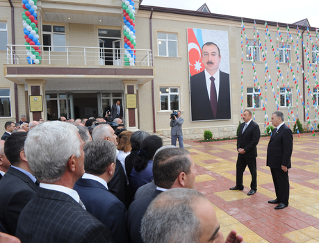 Prezident İlham Əliyev: Dağlıq Qarabağ problermi ancaq Azərbaycanın ərazi bütövlüyü çərçivəsində öz həllini tapa bilər (FOTO)