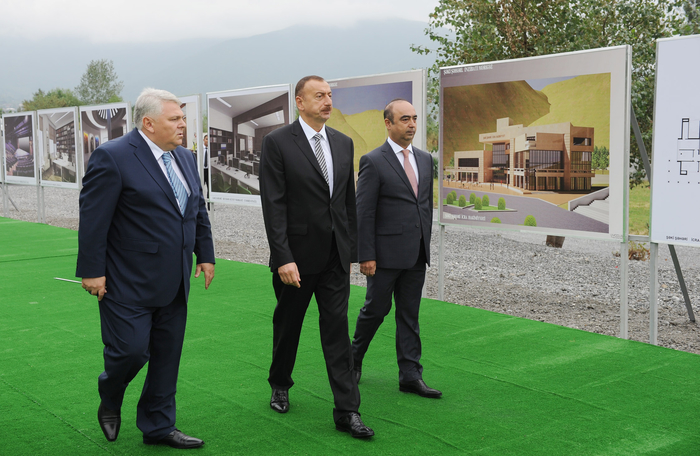 Prezident İlham Əliyev Şəkidə Heydər Əliyev Mərkəzinin təməlqoyma mərasimində iştirak edib (FOTO)