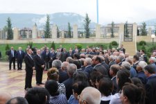 Prezident İlham Əliyev: Dağlıq Qarabağ problermi ancaq Azərbaycanın ərazi bütövlüyü çərçivəsində öz həllini tapa bilər (FOTO)