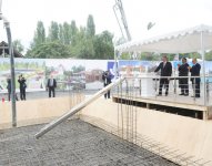 İlham Əliyev Bəhmətli kənd tam orta məktəb binasının təməlqoyma mərasimində iştirak edib (FOTO)