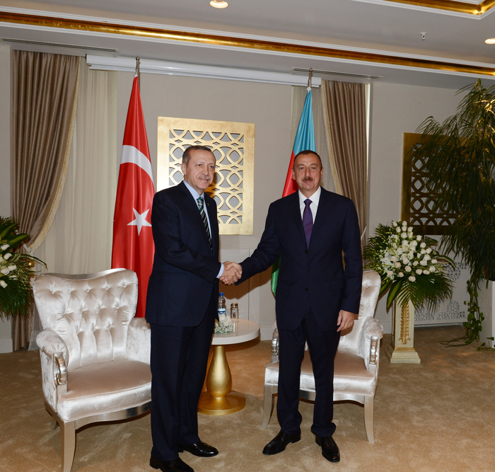 İlham Əliyevin və Rəcəb Tayyib Ərdoğanın təkbətək görüşü olub (FOTO)