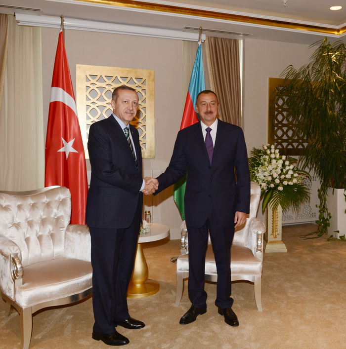 İlham Əliyevin və Rəcəb Tayyib Ərdoğanın təkbətək görüşü olub (FOTO)