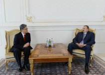 İlham Əliyev Koreya Respublikasının ölkəmizdə yeni təyin olunmuş səfirinin etimadnaməsini qəbul edib