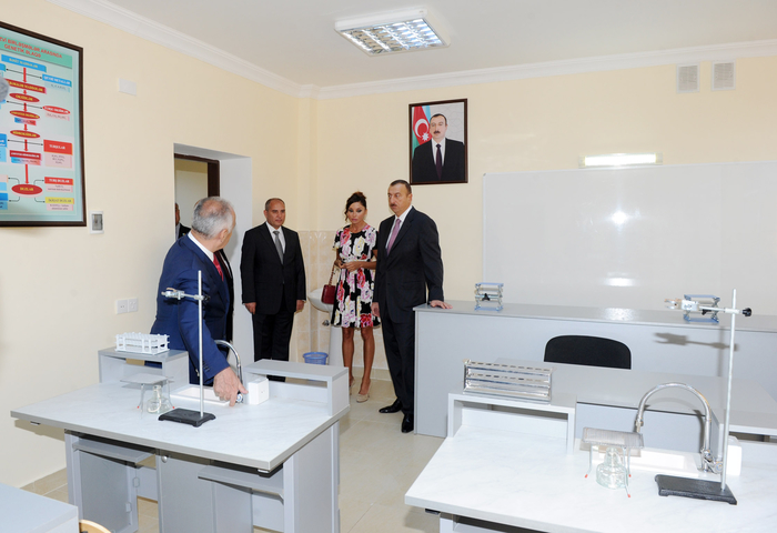Bakının Nizami rayonundakı 70 nömrəli məktəb-lisey yüksək standartlar səviyyəsində yenidən qurulub (FOTO)