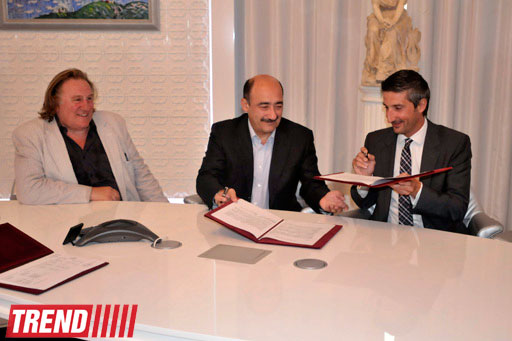 "Azərbaycanfilm" kinostudiyasının yenidən qurulmasına dair müqavilə imzalanıb (FOTO)