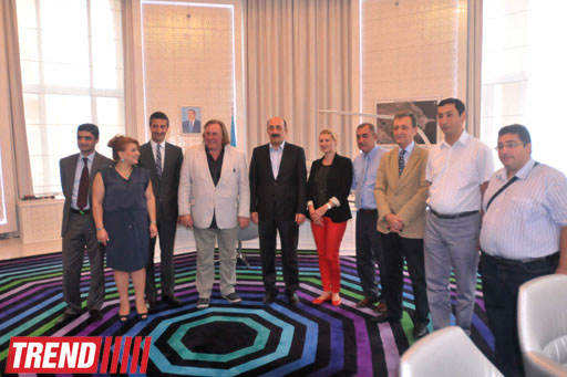 "Azərbaycanfilm" kinostudiyasının yenidən qurulmasına dair müqavilə imzalanıb (FOTO)