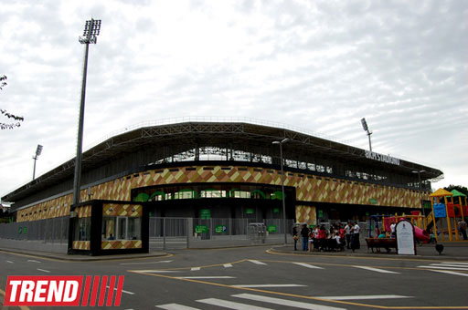 Bakıda 8-ci Kilometr qəsəbəsində tikilən yeni stadiondan görüntülər (FOTO)