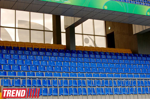 Bakıda 8-ci Kilometr qəsəbəsində tikilən yeni stadiondan görüntülər (FOTO)