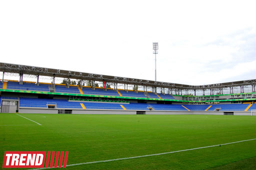 Bakıda 8-ci Kilometr qəsəbəsində tikilən yeni stadiondan görüntülər (FOTO)