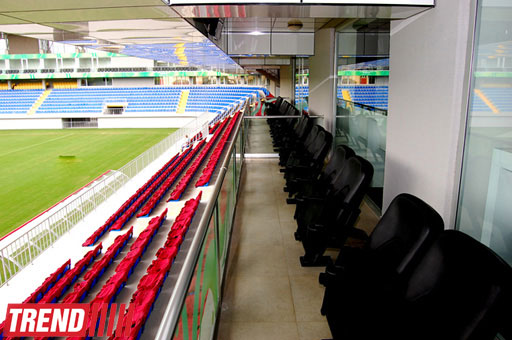Bakıda 8-ci Kilometr qəsəbəsində tikilən yeni stadiondan görüntülər (FOTO)