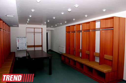 Bakıda 8-ci Kilometr qəsəbəsində tikilən yeni stadiondan görüntülər (FOTO)