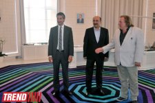 "Azərbaycanfilm" kinostudiyasının yenidən qurulmasına dair müqavilə imzalanıb (FOTO)