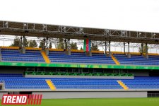 Bakıda 8-ci Kilometr qəsəbəsində tikilən yeni stadiondan görüntülər (FOTO)
