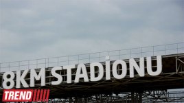 Bakıda 8-ci Kilometr qəsəbəsində tikilən yeni stadiondan görüntülər (FOTO)