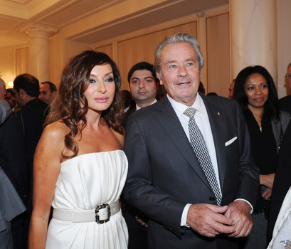 İlham Əliyev və xanımı Parisdə Azərbaycan Mədəniyyət Mərkəzinin açılışına həsr olunmuş qəbulda iştirak ediblər (FOTO)