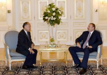 İlham Əliyev Ümumçin Xalq Nümayəndələri Məclisinin komitə sədrini qəbul edib (FOTO)