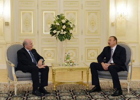 İlham Əliyev FIFA prezidentini qəbul edib (FOTO)