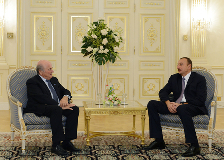 İlham Əliyev FIFA prezidentini qəbul edib (FOTO)