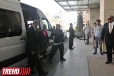 Dünya şöhrətli müğənni Cennifer Lopezin Bakıda ilk fotoşəkilləri
