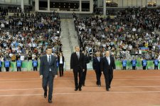 Azərbaycan Prezidenti İlham Əliyev və xanımı FIFA U-17 qadınlararası dünya çempionatının açılış mərasimində iştirak ediblər (FOTO)