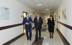 Azərbaycan Prezidenti Qobustan qəsəbəsində orta məktəbin açılışında iştirak edib (FOTO)