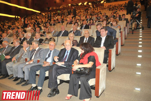Bakıda Nizami Gəncəvinin 870 illik yubileyinə həsr olunmuş gecə keçirilib (FOTO)
