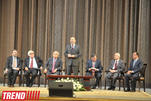 Bakıda Nizami Gəncəvinin 870 illik yubileyinə həsr olunmuş gecə keçirilib (FOTO)