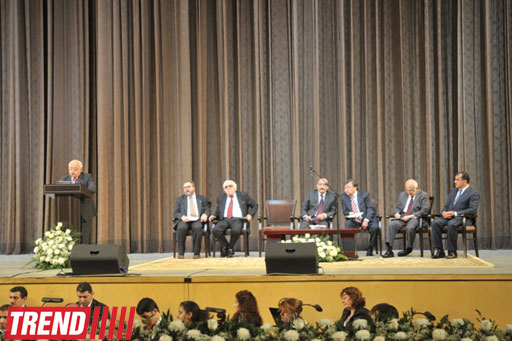 Bakıda Nizami Gəncəvinin 870 illik yubileyinə həsr olunmuş gecə keçirilib (FOTO)