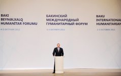 Azərbaycan Prezidenti və xanımı II Bakı Beynəlxalq Humanitar Forumunun açılış mərasimində iştirak ediblər (FOTO)