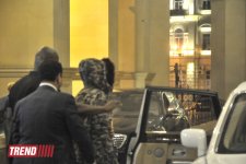 Dünya şöhrətli müğəni Rihannanın Bakıda ilk foto görüntüləri