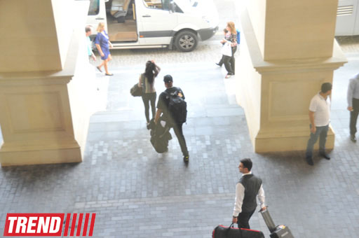 Rihanna məşq üçün "Bakı Kristal Zalı"na gedib (FOTO)