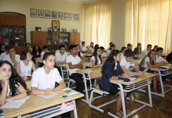 Bu il peşə liseylərinin 1500-ə yaxın məzunu attestat ala bilməyəcək