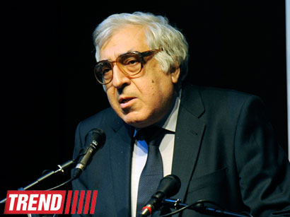 Anar yenidən Yazıçılar Birliyinin sədri seçilib