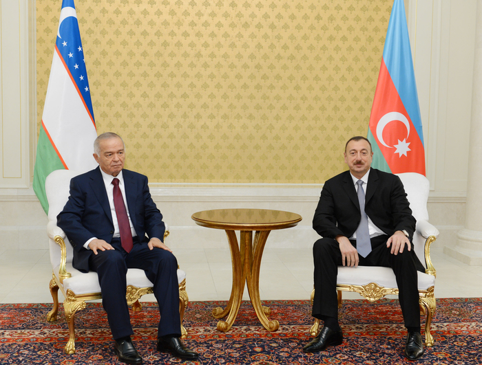 Azərbaycan və Özbəkistan prezidentlərinin təkbətək görüşü olub (ƏLAVƏ OLUNUB) (FOTO)