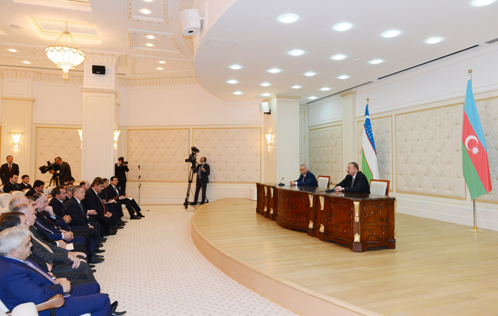 Prezident İlham Əliyev: Azərbaycan və Özbəkistan arasında münasibətlər çox dinamik, effektiv və səmərəli inkişaf edir (FOTO)