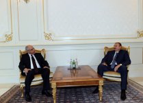 Azərbaycan Prezidenti Misir, Litva və İranın səfirlərinin etimadnaməsini qəbul edib (FOTO)