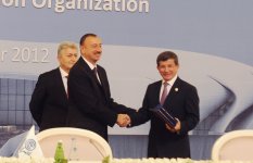 Bakıda İqtisadi Əməkdaşlıq Təşkilatının XII zirvə toplantısı keçirilib (FOTO)