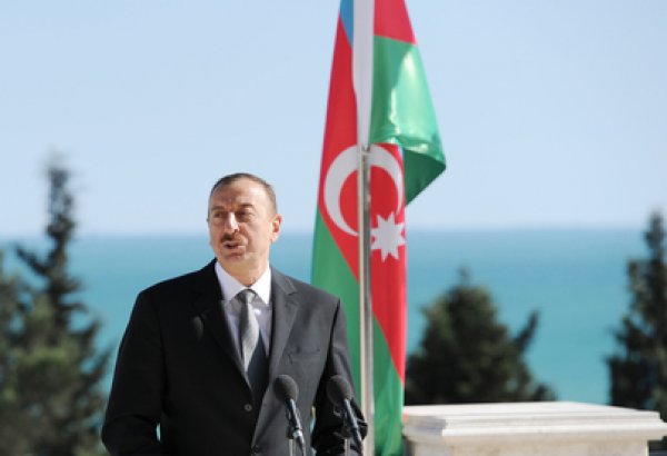 Prezident İlham Əliyev: Azərbaycan ilə Bosniya və Herseqovina regional əməkdaşlığın nümunəsi olacaq tərəfdaşlıq quracaqlar (ƏLAVƏ OLUNUB) (FOTO)