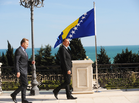 Prezident İlham Əliyev: Azərbaycan ilə Bosniya və Herseqovina regional əməkdaşlığın nümunəsi olacaq tərəfdaşlıq quracaqlar (ƏLAVƏ OLUNUB) (FOTO)