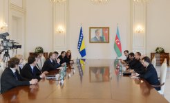 Prezident İlham Əliyev: Bosniya və Herseqovinanın Rəyasət Heyətinin Sədrinin səfəri ikitərəfli münasibətlərdə yeni səhifə açacaq (FOTO)