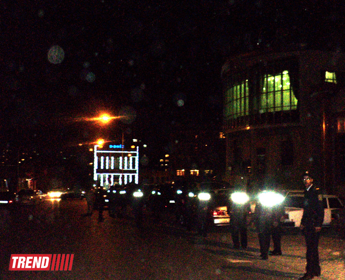 Bakının hüquq-mühafizə orqanları Qaraçuxur qəsəbəsində xüsusi əməliyyat keçirib (FOTO)