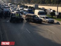 Bakıda "20 Yanvar" metro stansiyasının yaxınlığında yenidən ağır yol qəzası baş verib (ƏLAVƏ OLUNUB) (FOTO)