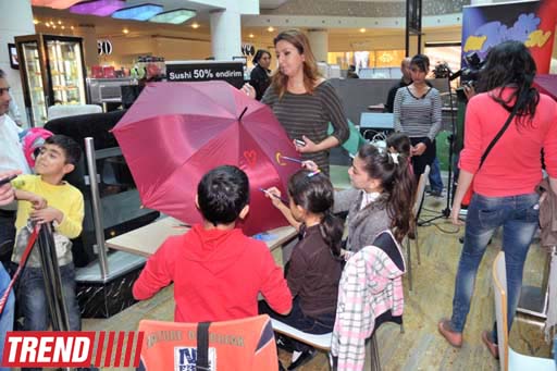 Bakıda keçirilən "City Challenge" yarışları çərçivəsində uşaqlar üçün əyləncəli proqram təşkil olunub (FOTO)
