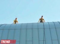 Bakıda qeyri-adi "Vertikal Şou" keçirilib (FOTO)