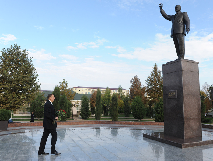 Prezident İlham Əliyev  Beyləqan rayonuna səfərə gəlib (FOTO)