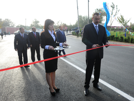 İlham Əliyev Beyləqan-Kəbirli-Baharabad avtomobil yolunun açılışında iştirak edib (FOTO) (ƏLAVƏ OLUNUB)